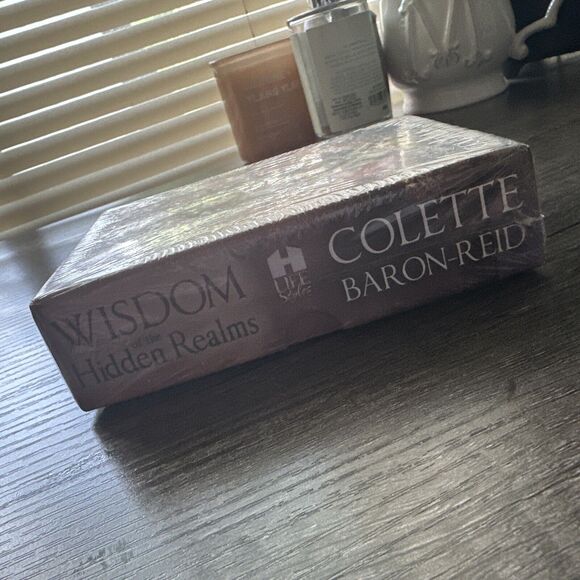 Wisdom of the‎ Hidden Realms Oracle Cards Colette Baron-Reid Oracle Cards & Book - Picture 3 of 3